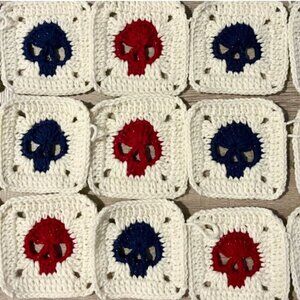 Lot of 15 4.5” MIXED RED WHITE  BLUE GLITTER Crochet SKULLS GRANNY SQUARES